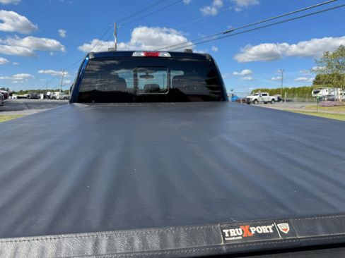 Used 2022 Ford F350 XLT w/ XLT Premium Package image 24