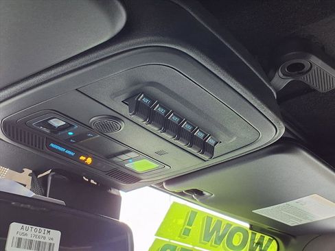 Used 2024 Ford Bronco Black Diamond w/ Sasquatch Package image 16