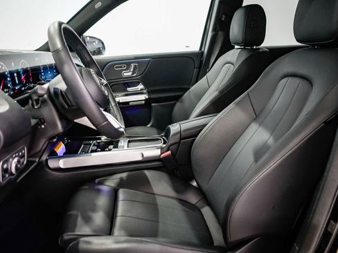 Used 2026 Mercedes-Benz GLB 250 image 17