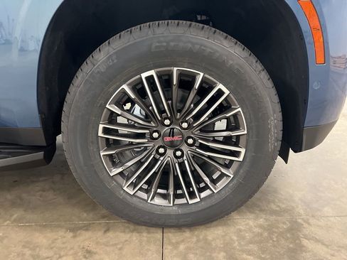 New 2026 GMC Yukon XL Elevation AWD/4WD image 19
