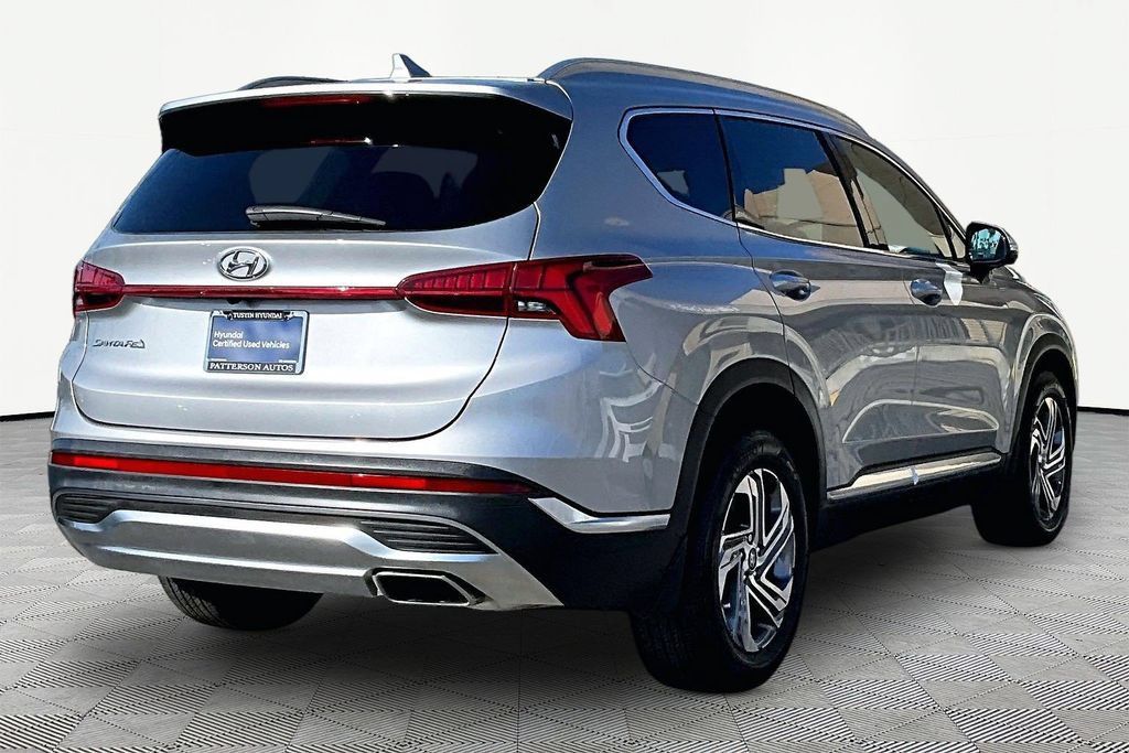 Certified 2023 Hyundai Santa Fe SEL w/ Premium Package FWD image 2