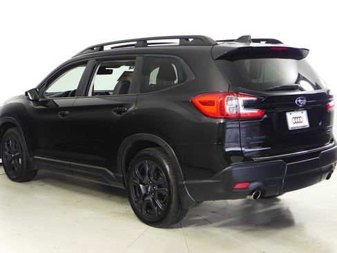 Used 2024 Subaru Ascent Onyx Edition image 9