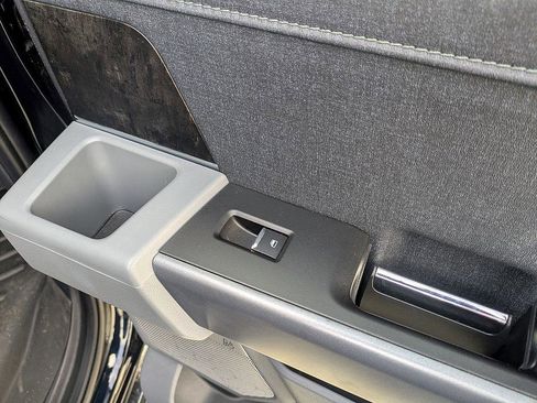 Used 2021 Ford F150 Lariat w/ Equipment Group 502A High image 27