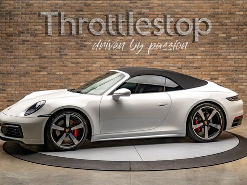 Used 2024 Porsche 911 Cabriolet image 1