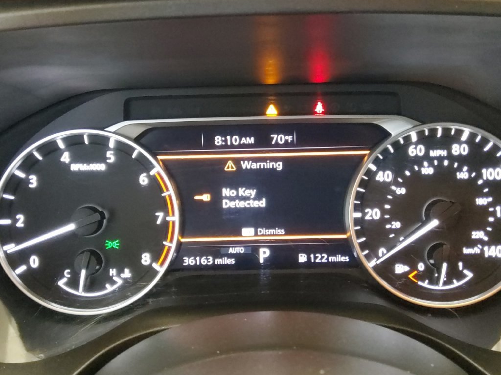 Used 2022 Nissan Rogue SV AWD/4WD image 9