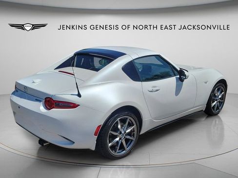 Used 2022 MAZDA MX-5 Miata RF Grand Touring RWD image 2
