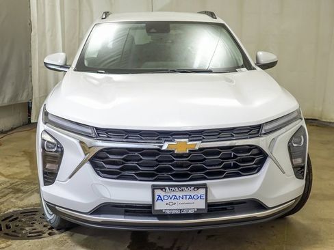 New 2026 Chevrolet Trax LT image 5