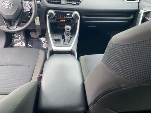 Used 2023 Toyota RAV4 LE image 11