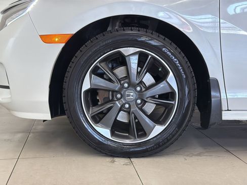 Used 2023 Honda Odyssey Elite image 13