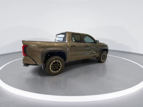 New 2026 Toyota Tacoma TRD Off-Road AWD/4WD image 8