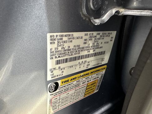 Used 2020 Lincoln Navigator L Black Label w/ Cargo Convenience Package image 14