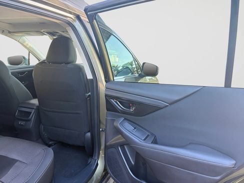 Used 2021 Subaru Outback Premium AWD/4WD image 17