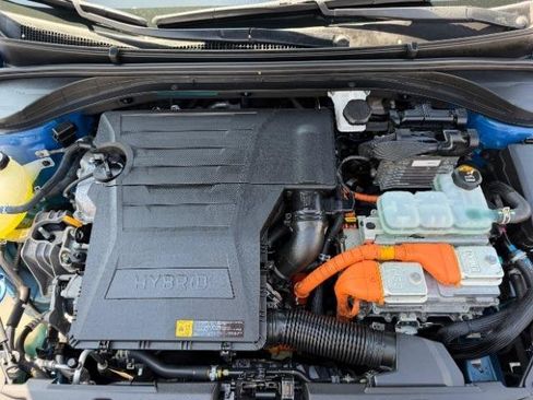 Used 2018 Hyundai Ioniq SEL w/ SEL Tech Package 02 image 11