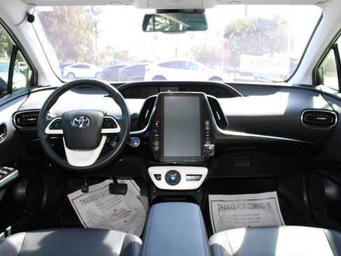 Used 2018 Toyota Prius Prime Premium FWD image 21