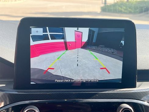 Used 2025 Ford Escape ST-Line image 13