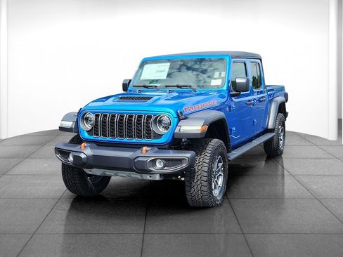 New 2026 Jeep Gladiator Mojave w/ Safety Group AWD/4WD image 3