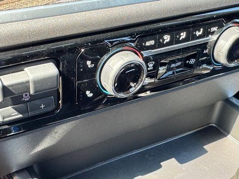 New 2026 Chevrolet Silverado 1500 LT image 15