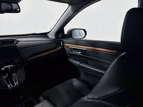 Used 2019 Honda CR-V Touring image 24