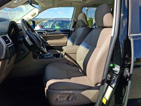 Used 2023 Lexus GX 460 Premium image 11
