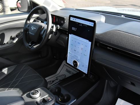 Used 2024 Ford Mustang Mach-E Select w/ Comfort Package Lite image 43