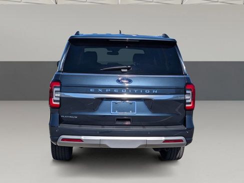 Used 2024 Ford Expedition Platinum image 7