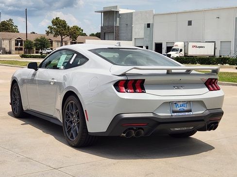 New 2026 Ford Mustang GT Premium w/ GT Performance Package RWD image 3