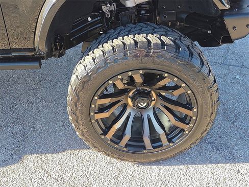 Used 2023 Ford Bronco Outer Banks image 7