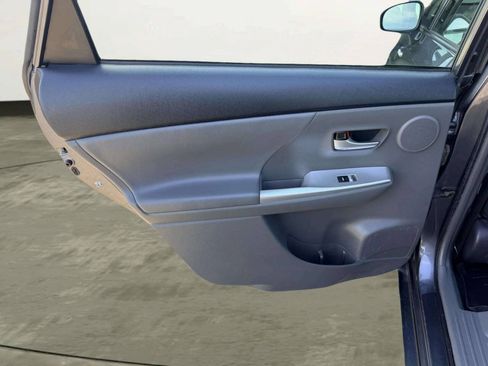 Used 2012 Toyota Prius V Five FWD image 25