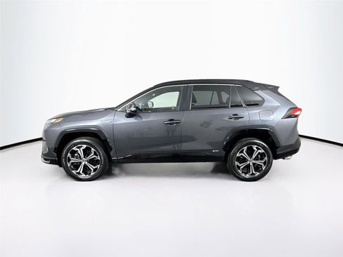 Used 2023 Toyota RAV4 XSE w/ Weather Package image 9