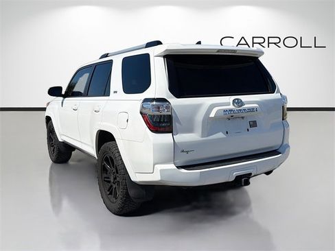 Used 2023 Toyota 4Runner SR5 image 5