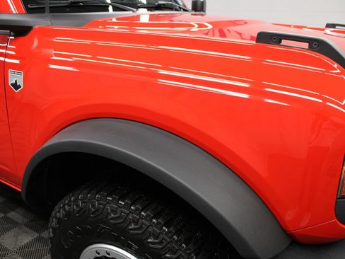 Used 2024 Ford Bronco Big Bend w/ Sasquatch Package AWD/4WD image 34