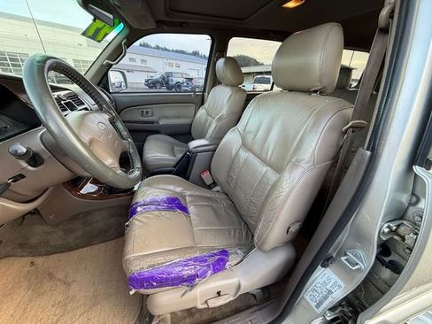 Used 1999 Toyota 4Runner Limited image 29