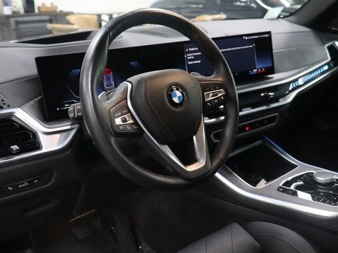 Used 2026 BMW X5 xDrive40i AWD/4WD image 9