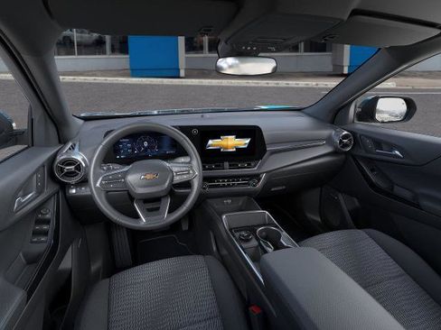 New 2026 Chevrolet Equinox LT image 15