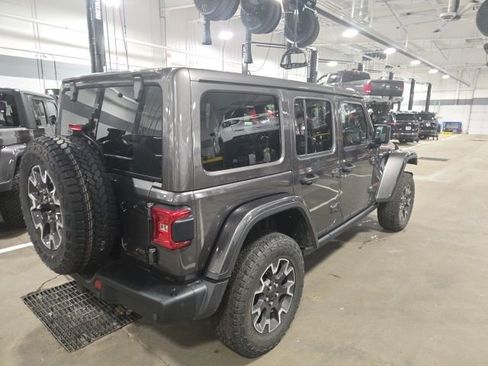 Used 2019 Jeep Wrangler Unlimited Rubicon w/ Steel Bumper Group image 5