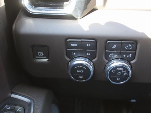 Used 2024 GMC Sierra 1500 Denali image 29