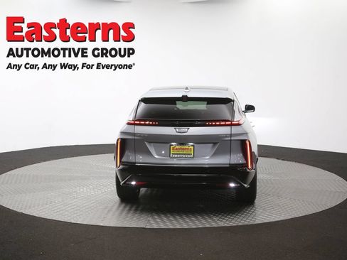 Used 2024 Cadillac Lyriq Luxury RWD image 38