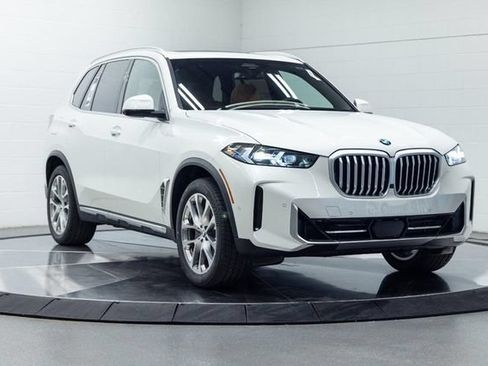 New 2026 BMW X5 xDrive40i w/ Climate Comfort Package AWD/4WD image 5