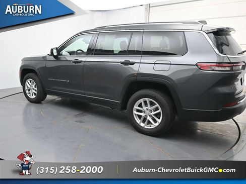 Used 2023 Jeep Grand Cherokee L Laredo AWD/4WD image 19