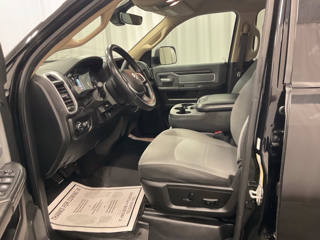 Used 2020 RAM 2500 Big Horn w/ Level 1 Equipment Group AWD/4WD image 7