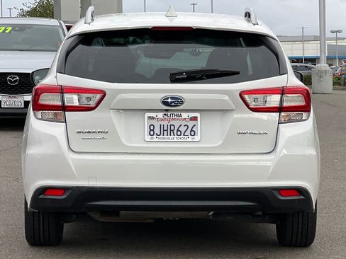 Used 2019 Subaru Impreza 2.0i Premium image 8