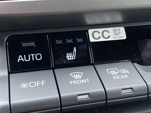 Certified 2025 Toyota Camry SE image 19