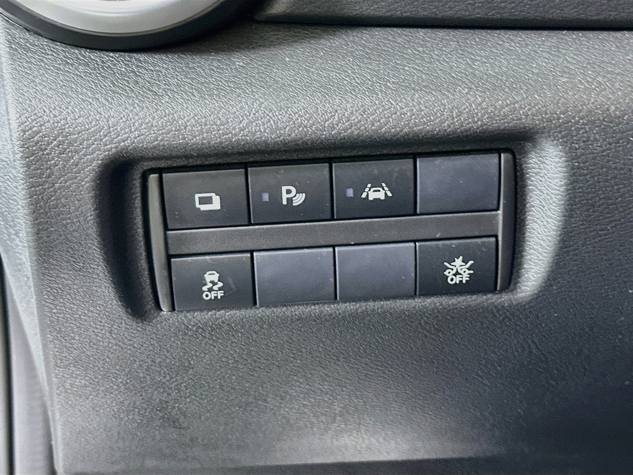 Used 2025 Nissan Versa S FWD image 16