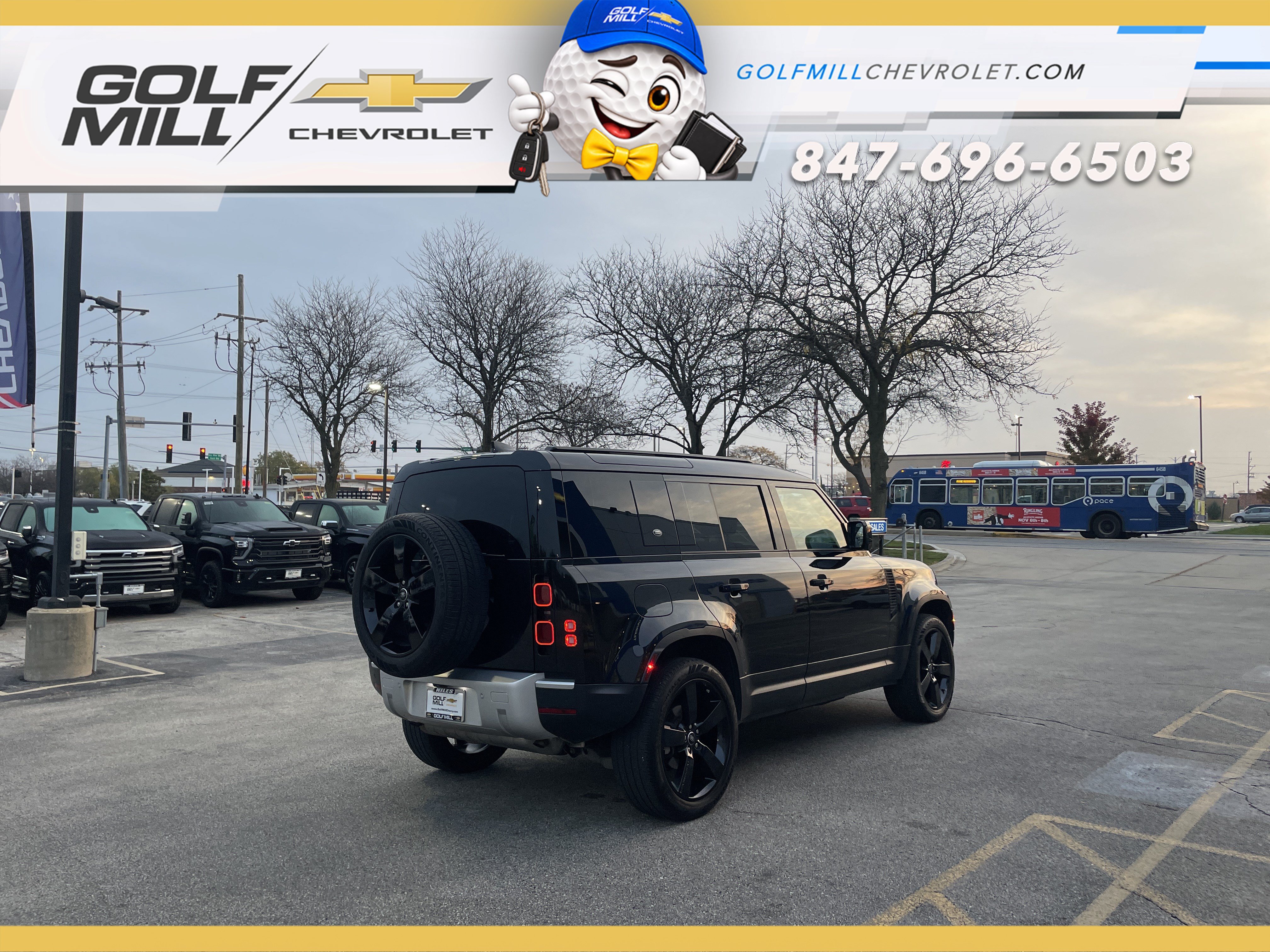 Used 2024 Land Rover Defender 110 S AWD/4WD image 5