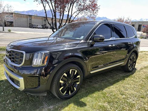 Used 2023 Kia Telluride SX Prestige AWD/4WD image 11