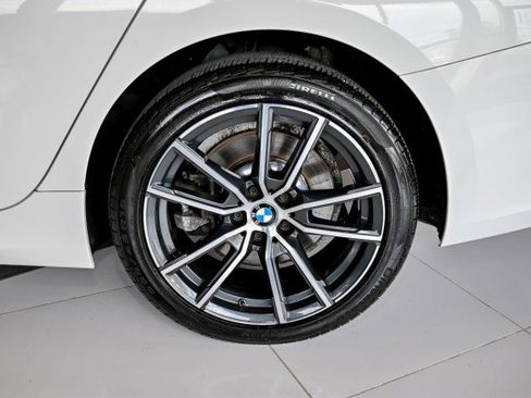 Used 2019 BMW 330i xDrive Sedan w/ Convenience Package image 49