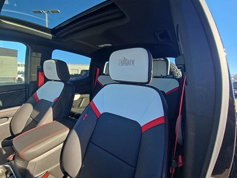 New 2026 GMC Canyon AT4X w/ AT4X AEV Edition image 18