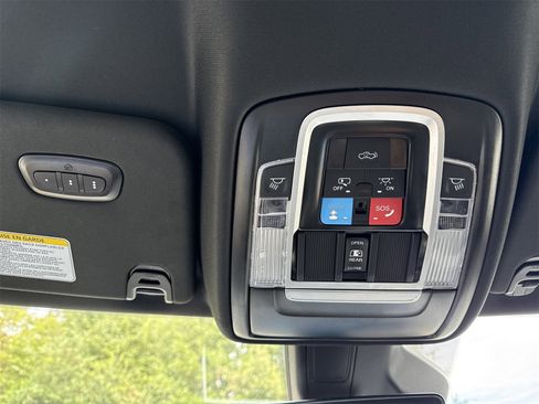 Used 2025 RAM 1500 Big Horn image 27