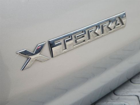Used 2010 Nissan Xterra S AWD/4WD image 27