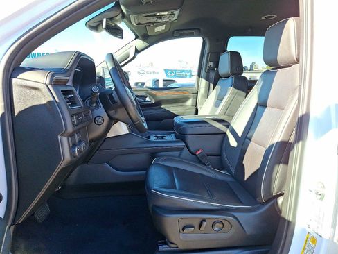 Certified 2023 Chevrolet Suburban Premier image 24